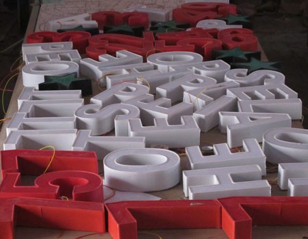 煙臺臨沂亞克力發光字