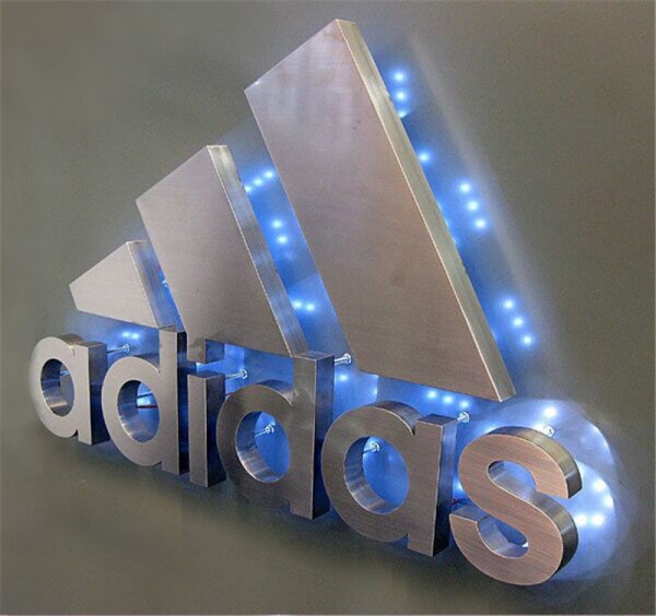 煙臺LED沖孔發光字